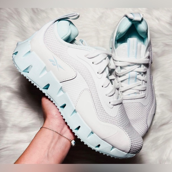 NWT REEBOK Zig Dynamica Women's sneakers 👟 size 8 - Picture 3 of 16